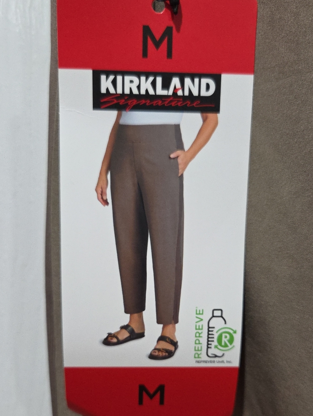 Kirkland Signature Women's Cropped Straight Pants in Taupe Brown